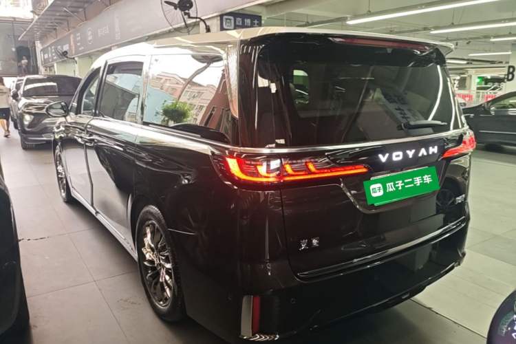 Used VOYAH Dream 2025 EV Four-Wheel-Drive Flagship Qiankun Version Rear Left 45 Deg
