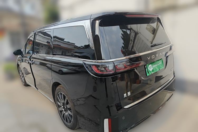 Used VOYAH Dream 2025 EV Four-Wheel Drive Excellence Kunpeng Edition Rear Left 45 Deg