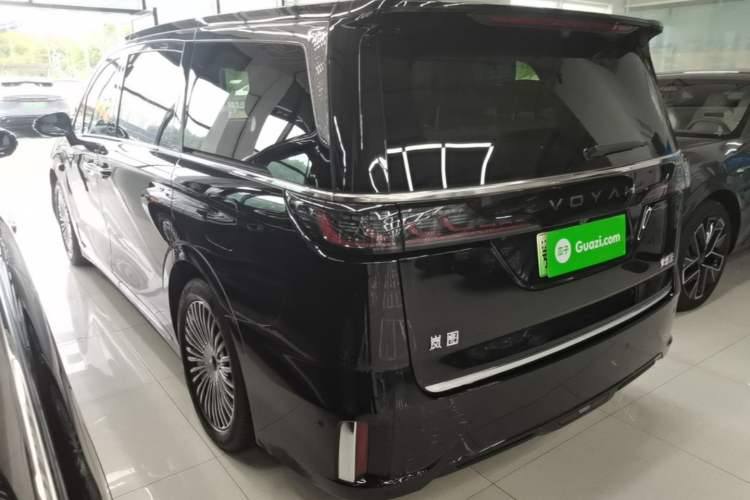 Used VOYAH Dream 2025 PHEV Four-Wheel Drive Prestige Qiankun Edition Rear Left 45 Deg