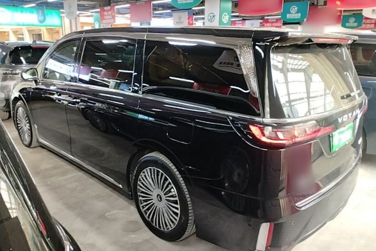 Used VOYAH Dream 2025 PHEV Four-Wheel-Drive Flagship Kunpeng Edition Rear Left 45 Deg