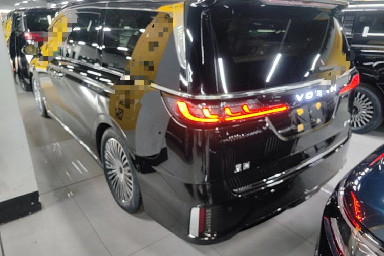 Used VOYAH Dream 2025 PHEV Four-Wheel-Drive Flagship Kunpeng Edition Rear Left 45 Deg