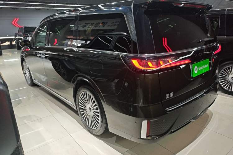 Used VOYAH Dream 2025 PHEV Four-Wheel Drive Prestige Kunpeng Edition Rear Left 45 Deg