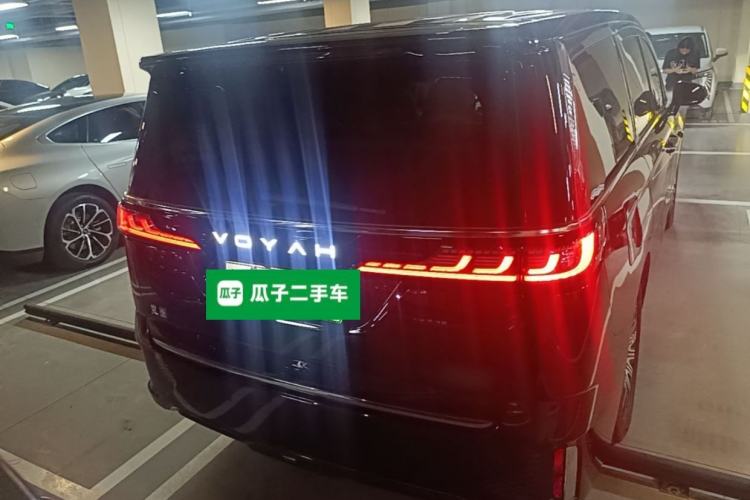 Used VOYAH Dream 2025 EV Four-Wheel Drive Prestige Qiankun Edition Rear