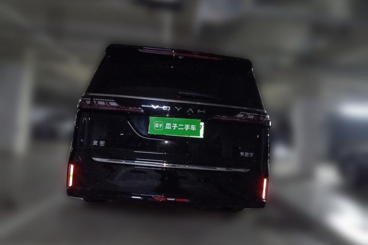 Used VOYAH Dream 2025 PHEV Four-Wheel Drive Prestige Kunpeng Edition Rear