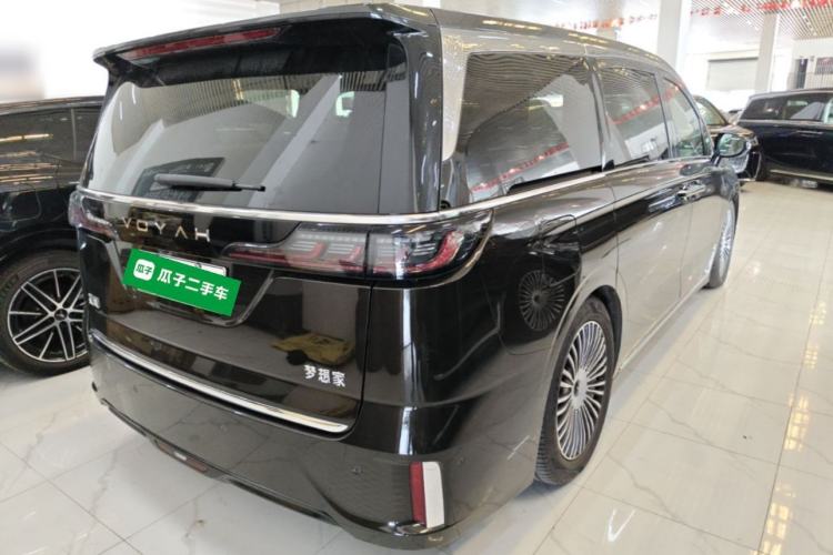 Used VOYAH Dream 2025 PHEV Four-Wheel-Drive Flagship Kunpeng Edition Rear Right 45 Deg