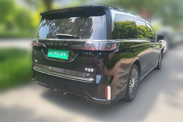 Used VOYAH Dream 2025 PHEV Four-Wheel-Drive Flagship Version – Qiankun Edition Rear Right 45 Deg