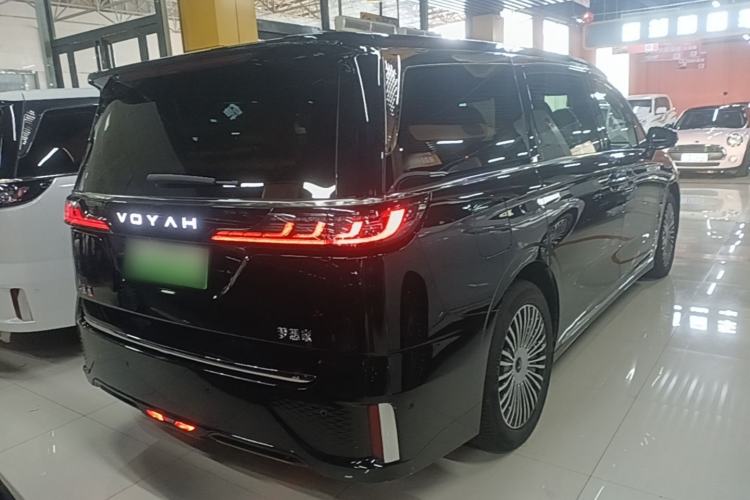 Used VOYAH Dream 2025 PHEV Four-Wheel Drive Prestige Kunpeng Edition Rear Right 45 Deg