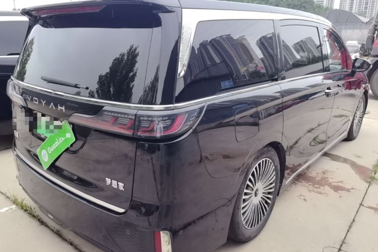 Used VOYAH Dream 2025 PHEV Four-Wheel-Drive Flagship Kunpeng Edition Rear Right 45 Deg