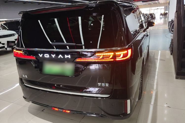 Used VOYAH Dream 2025 PHEV Four-Wheel-Drive Flagship Kunpeng Edition Rear Right 45 Deg