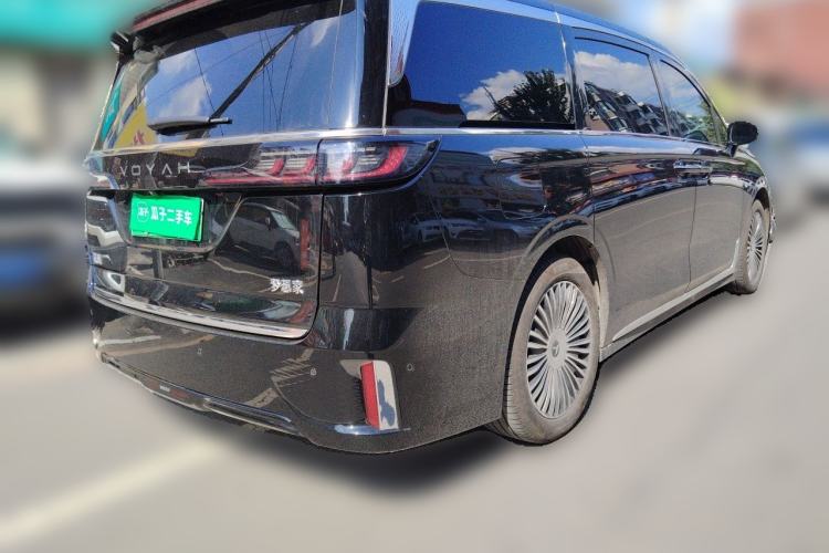 Used VOYAH Dream 2025 PHEV Four-Wheel Drive Prestige Kunpeng Edition Rear Right 45 Deg