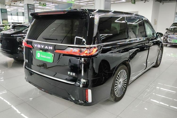 Used VOYAH Dream 2025 PHEV Four-Wheel-Drive Flagship Kunpeng Edition Rear Right 45 Deg
