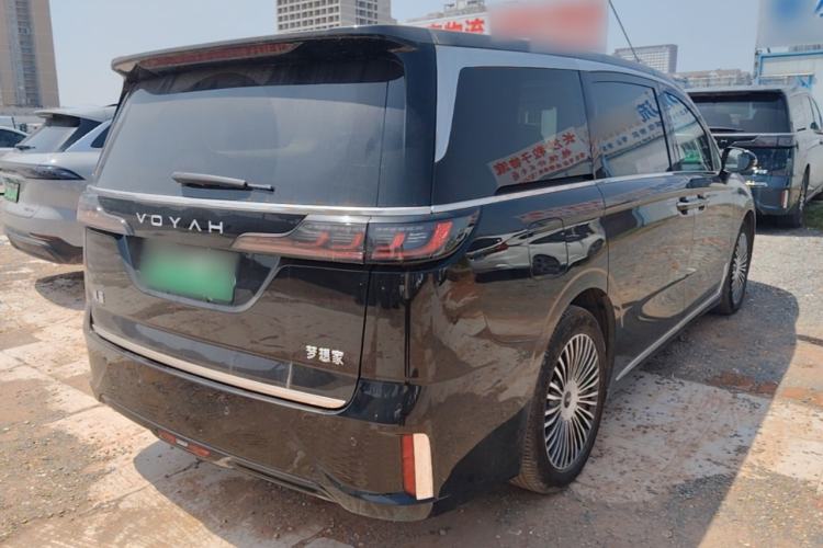 Used VOYAH Dream 2025 PHEV Four-Wheel Drive Prestige Kunpeng Edition Rear Right 45 Deg