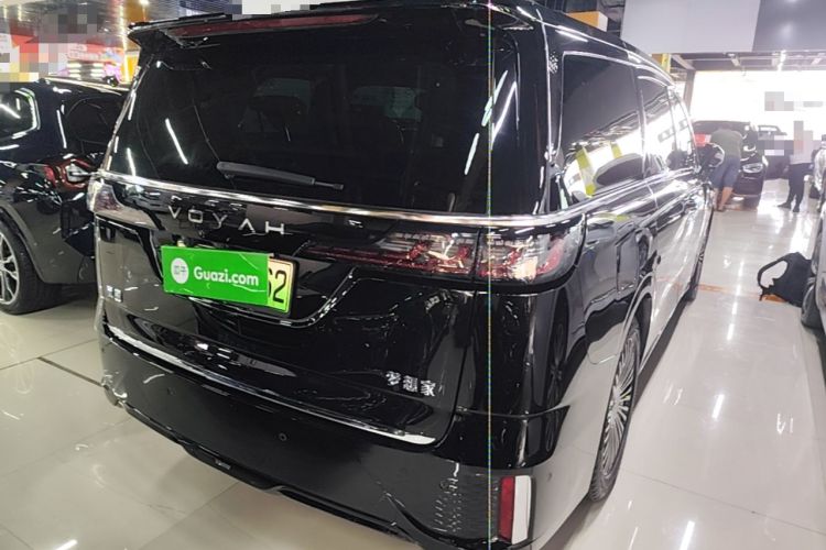 Used VOYAH Dream 2025 PHEV Four-Wheel Drive Prestige Kunpeng Edition Rear Right 45 Deg