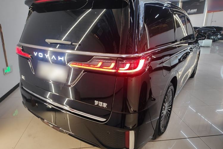 Used VOYAH Dream 2025 PHEV Four-Wheel Drive Excellence Kunpeng Edition Rear Right 45 Deg