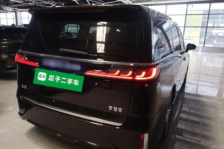 Used VOYAH Dream 2025 PHEV Four-Wheel-Drive Flagship Kunpeng Edition Rear Right 45 Deg