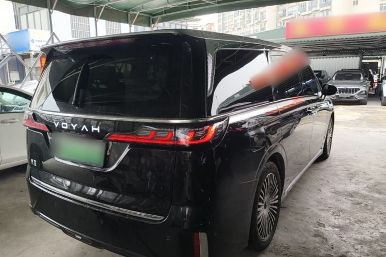 Used VOYAH Dream 2025 PHEV Four-Wheel Drive Prestige Kunpeng Edition Rear Right 45 Deg