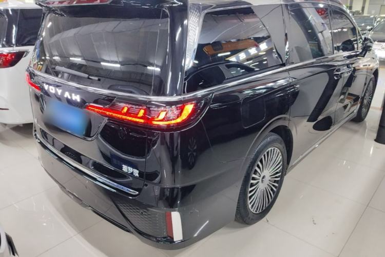 Used VOYAH Dream 2025 PHEV Four-Wheel Drive Excellence Kunpeng Edition Rear Right 45 Deg