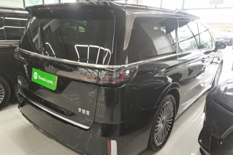 Used VOYAH Dream 2025 PHEV Four-Wheel Drive Prestige Qiankun Edition Rear Right 45 Deg