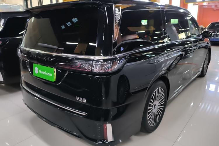 Used VOYAH Dream 2025 PHEV Four-Wheel-Drive Flagship Kunpeng Edition Rear Right 45 Deg