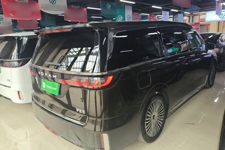 Used VOYAH Dream 2025 PHEV Four-Wheel-Drive Flagship Kunpeng Edition Rear Right 45 Deg