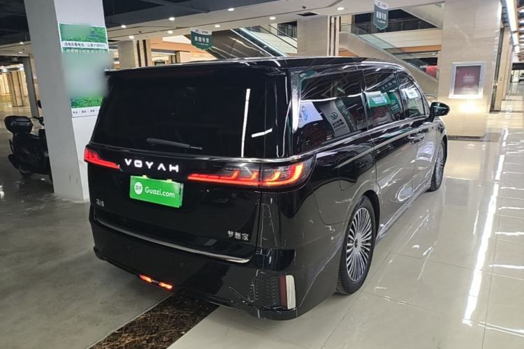 Used VOYAH Dream 2025 PHEV Four-Wheel-Drive Flagship Kunpeng Edition Rear Right 45 Deg