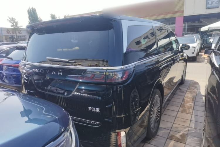 Used VOYAH Dream 2025 PHEV Four-Wheel Drive Prestige Qiankun Edition Rear Right 45 Deg
