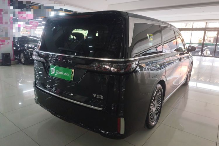 Used VOYAH Dream 2025 PHEV Four-Wheel-Drive Flagship Kunpeng Edition Rear Right 45 Deg