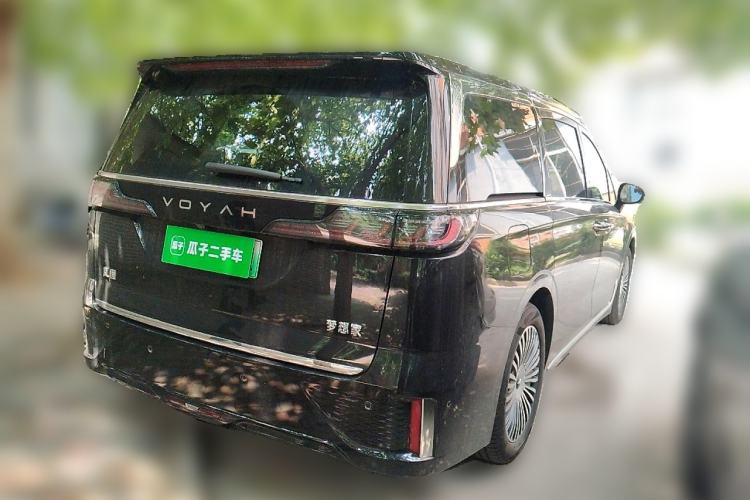 Used VOYAH Dream 2025 PHEV Four-Wheel Drive Excellence Kunpeng Edition Rear Right 45 Deg