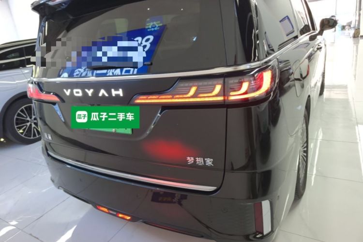 Used VOYAH Dream 2025 PHEV Four-Wheel-Drive Flagship Kunpeng Edition Rear