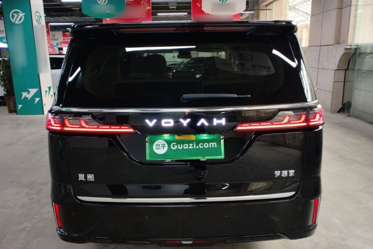 Used VOYAH Dream 2025 EV Four-Wheel Drive Flagship Kunpeng Edition Rear
