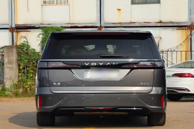 Used VOYAH Dream 2025 PHEV Four-Wheel Drive Prestige Kunpeng Edition Rear