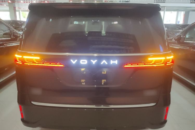 Used VOYAH Dream 2025 PHEV Four-Wheel Drive Prestige Kunpeng Edition Rear