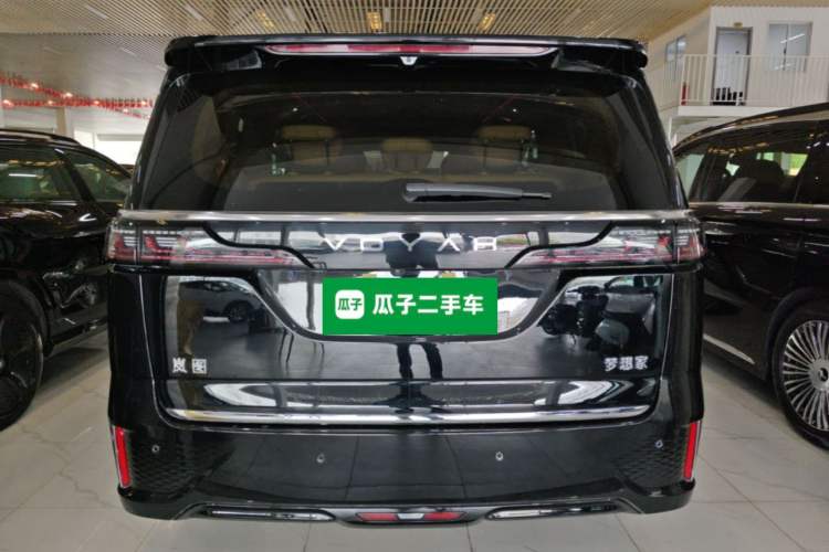 Used VOYAH Dream 2025 PHEV Four-Wheel Drive Prestige Qiankun Edition Rear