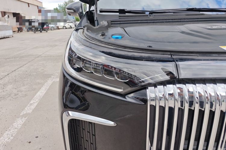 Used VOYAH Dream 2025 PHEV Four-Wheel Drive Prestige Kunpeng Edition Right Front Headlight