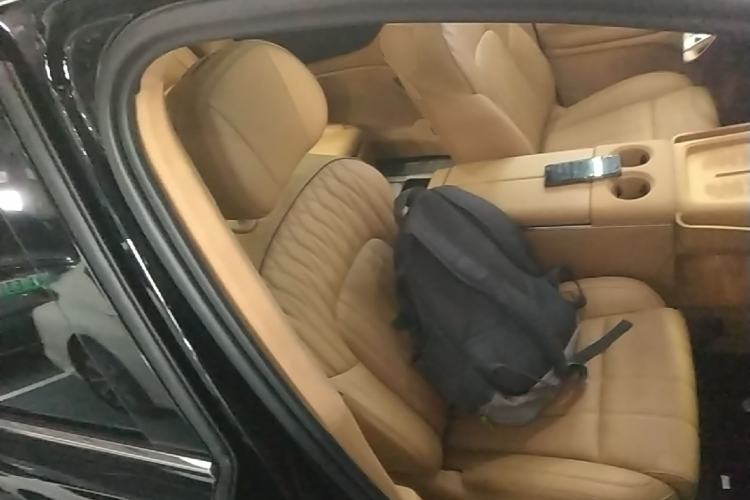 Used VOYAH Dream 2025 PHEV Four-Wheel-Drive Flagship Version – Qiankun Edition Right Front Seat