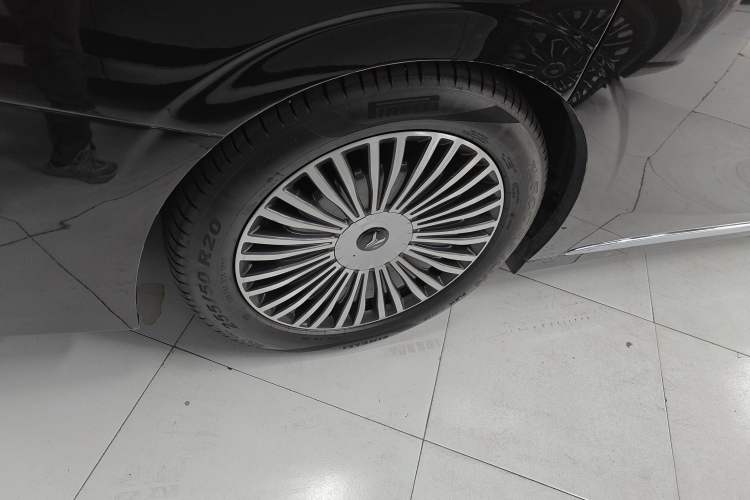 Used VOYAH Dream 2025 PHEV Four-Wheel-Drive Flagship Kunpeng Edition Right Rear Wheel Hub