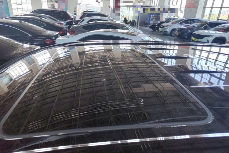 Used VOYAH Dream 2025 PHEV Four-Wheel Drive Prestige Kunpeng Edition Roof