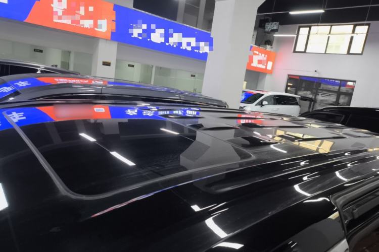 Used VOYAH Dream 2025 EV Long-range Century Edition Roof