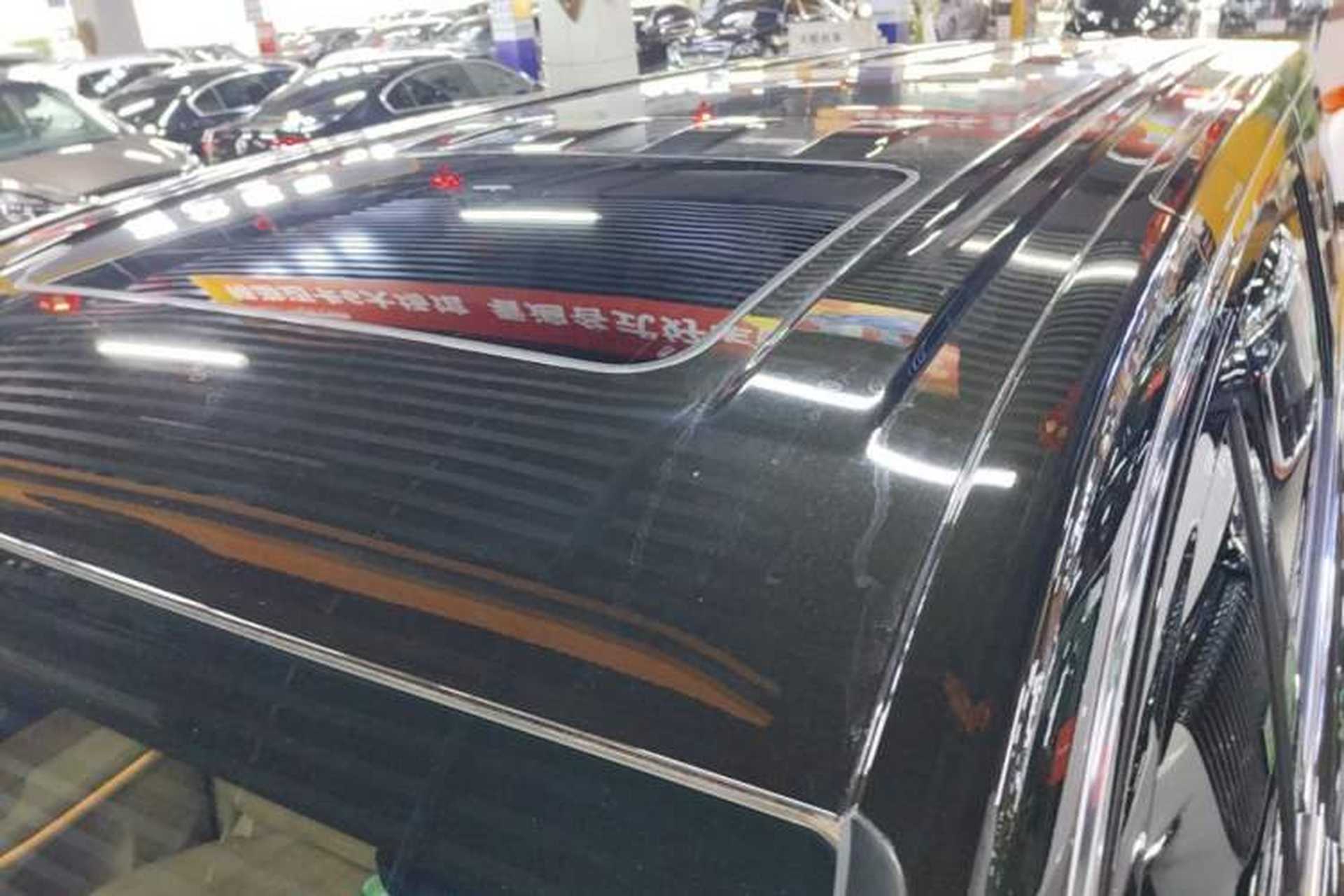 Used VOYAH Dream 2025 PHEV Four-Wheel-Drive Flagship Kunpeng Edition Roof