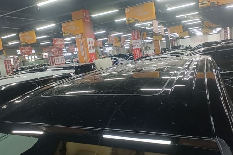 Used VOYAH Dream 2025 PHEV Four-Wheel Drive Prestige Kunpeng Edition Roof