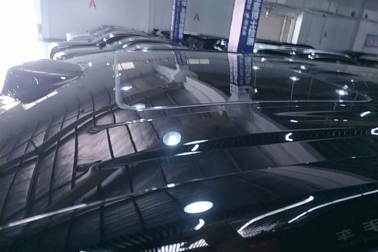 Used VOYAH Dream 2025 PHEV Four-Wheel-Drive Flagship Version – Qiankun Edition Roof