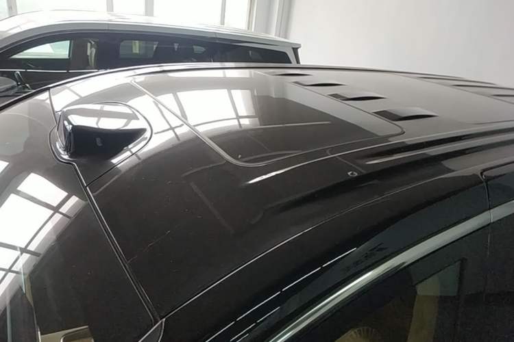 Used VOYAH Dream 2025 PHEV Four-Wheel Drive Prestige Qiankun Edition Roof