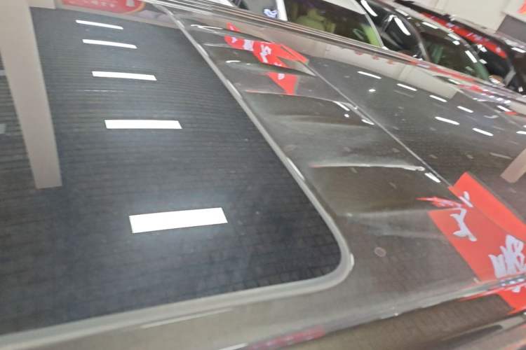 Used VOYAH Dream 2025 PHEV Four-Wheel Drive Prestige Qiankun Edition Roof