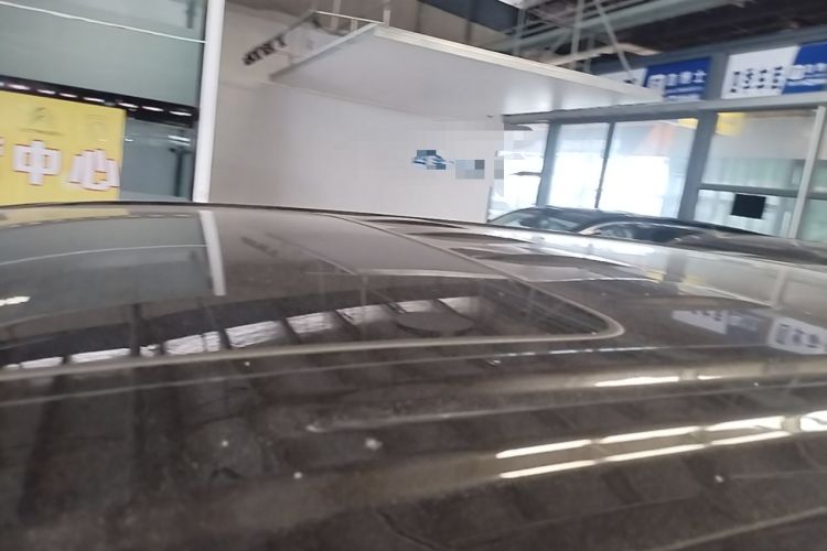 Used VOYAH Dream 2025 PHEV Four-Wheel-Drive Flagship Kunpeng Edition Roof