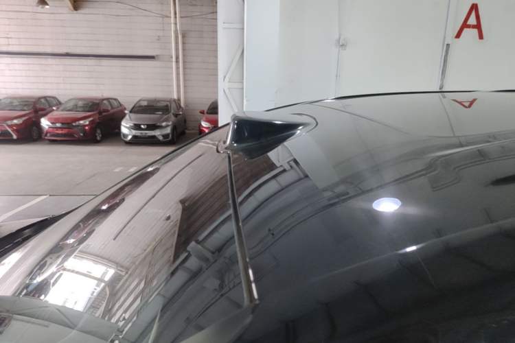 Used VOYAH Dream 2025 PHEV Four-Wheel-Drive Flagship Version – Qiankun Edition Roof