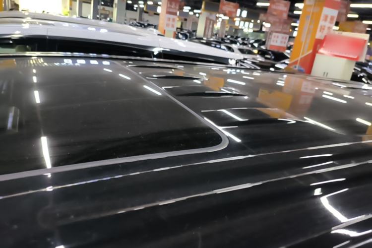 Used VOYAH Dream 2025 PHEV Four-Wheel-Drive Flagship Kunpeng Edition Roof