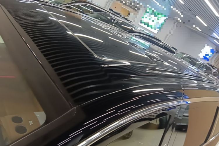 Used VOYAH Dream 2025 PHEV Four-Wheel-Drive Flagship Kunpeng Edition Roof
