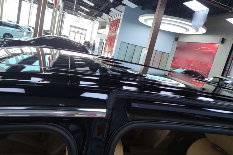 Used VOYAH Dream 2025 PHEV Four-Wheel Drive Prestige Qiankun Edition Roof