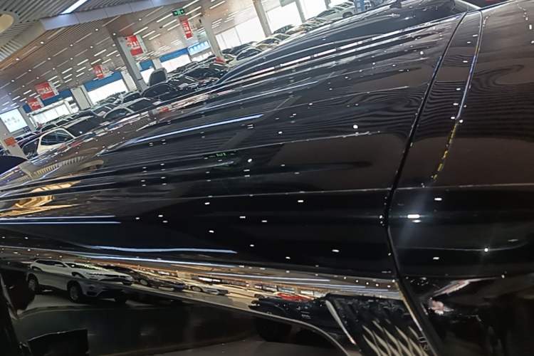 Used VOYAH Dream 2025 PHEV Four-Wheel Drive Prestige Kunpeng Edition Roof