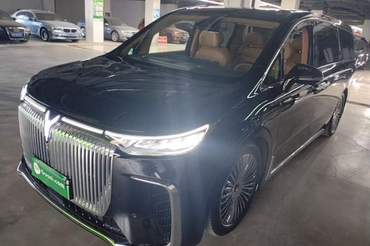 Used VOYAH Dream 2025 PHEV Four-Wheel-Drive Flagship Kunpeng Edition Guazi used car, China used car export, Used car for sale, Used cars, Cheapest cars for sale